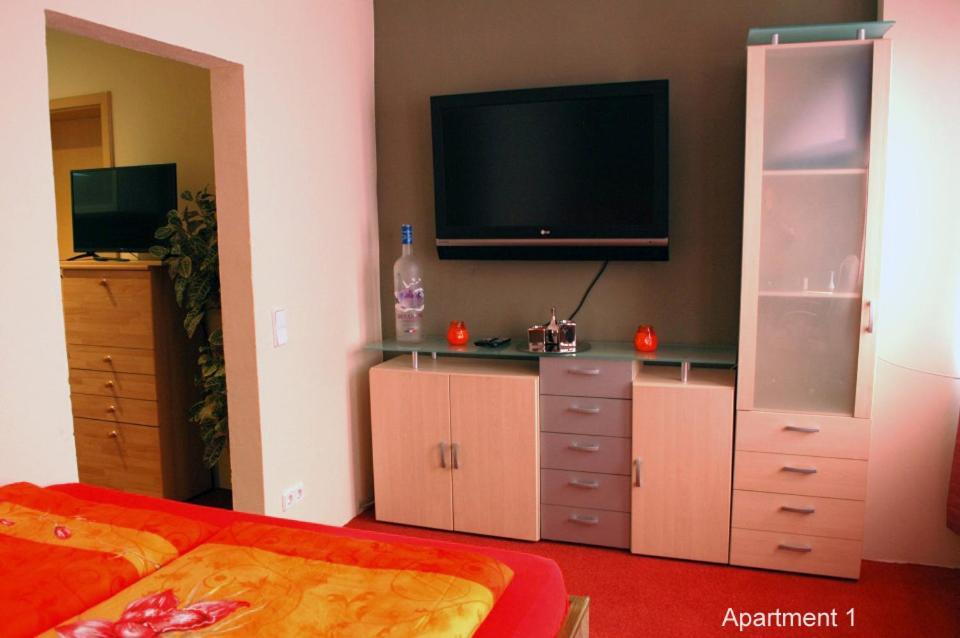 Budget Apartments Freital Buitenkant foto